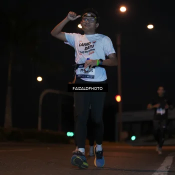Runner Photo 7760696