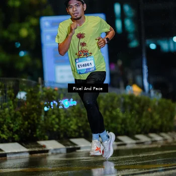 Runner Photo 7760700