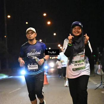 Runner Photo 7760709