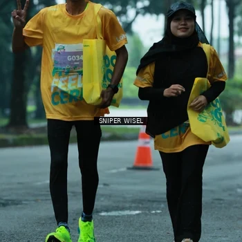 Runner Photo 7760718