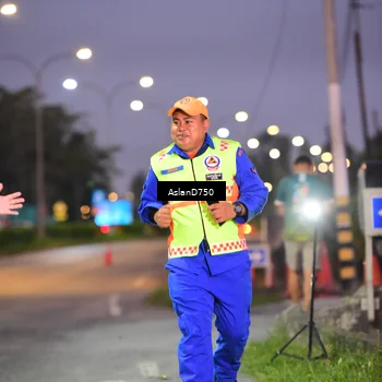 Runner Photo 7760728
