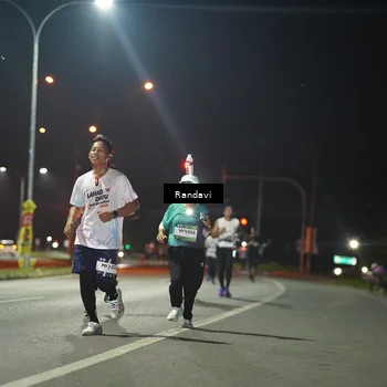 Runner Photo 7760731