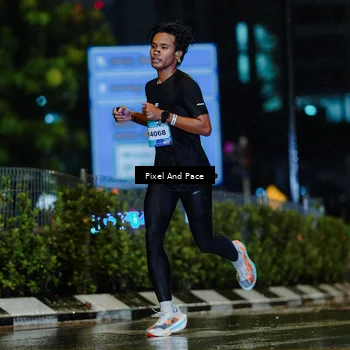 Runner Photo 7760765