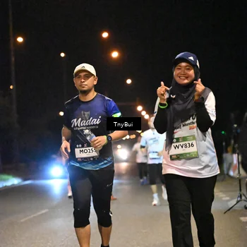 Runner Photo 7760769