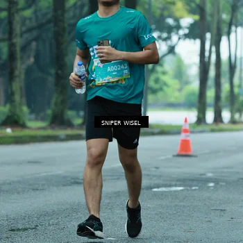 Runner Photo 7760836