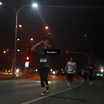 Runner Photo 7760856