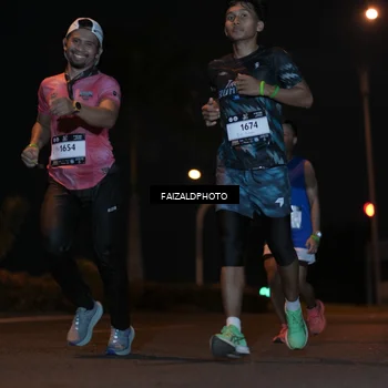 Runner Photo 7760887