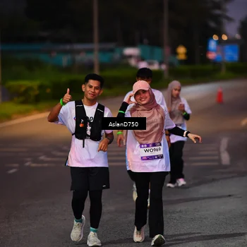 Runner Photo 7760895