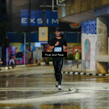 Runner Photo 7760912