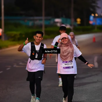 Runner Photo 7760914