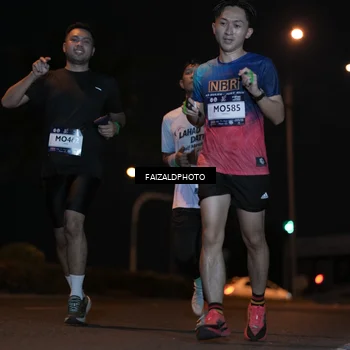 Runner Photo 7760918