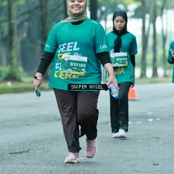 Runner Photo 7760943