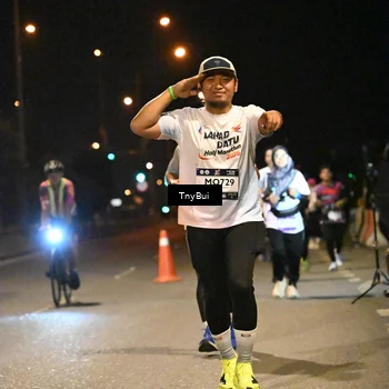 Runner Photo 7760952