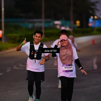Runner Photo 7760978
