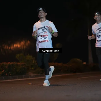 Runner Photo 7760980