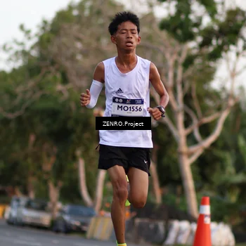 Runner Photo 7761003