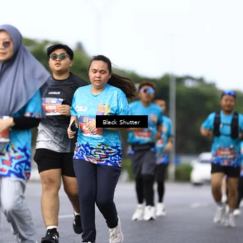 Runner Photo 7761005