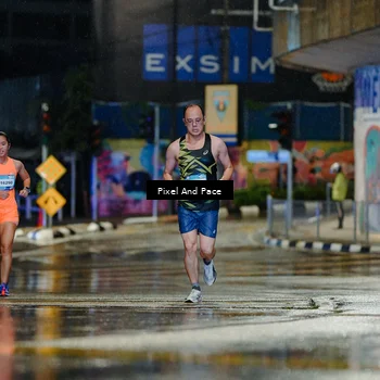 Runner Photo 7761014