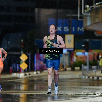 Runner Photo 7761016