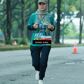Runner Photo 7761021