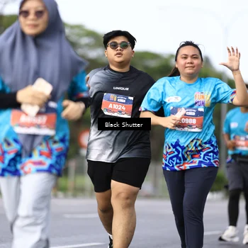 Runner Photo 7761024