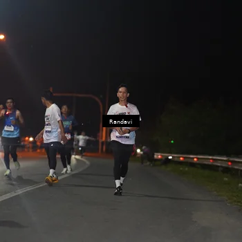 Runner Photo 7761028