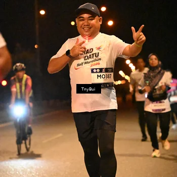 Runner Photo 7761031