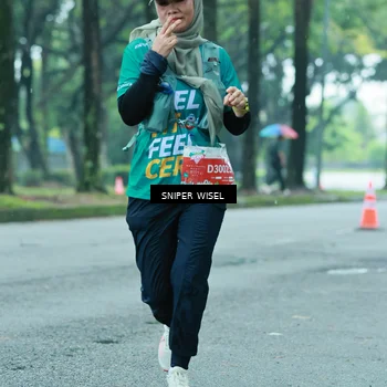 Runner Photo 7761046
