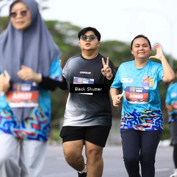 Runner Photo 7761049