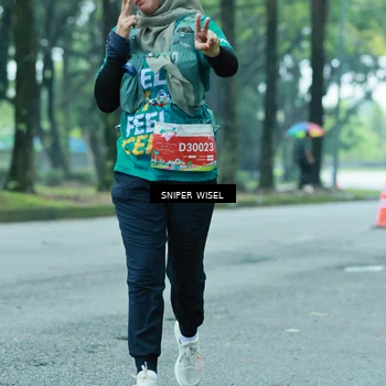 Runner Photo 7761050