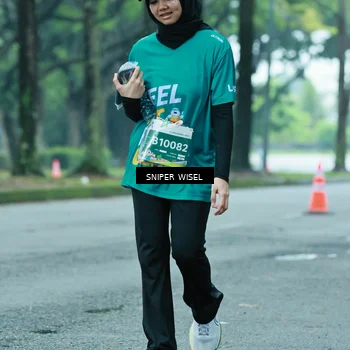 Runner Photo 7761052