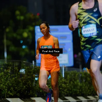 Runner Photo 7761057