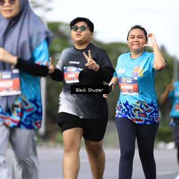 Runner Photo 7761066