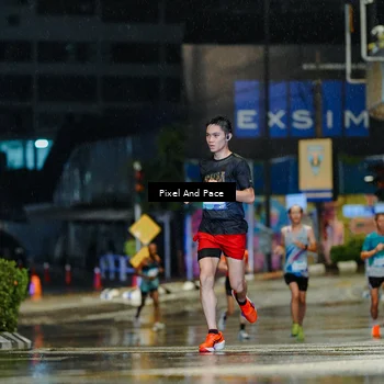 Runner Photo 7761078