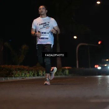 Runner Photo 7761082