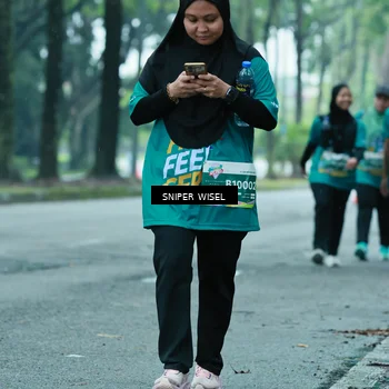 Runner Photo 7761093