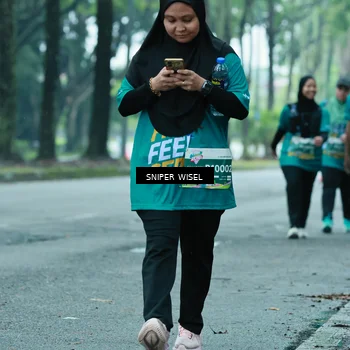 Runner Photo 7761104