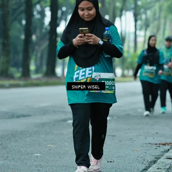 Runner Photo 7761124