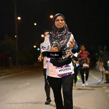 Runner Photo 7761127