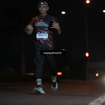 Runner Photo 7761133