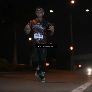 Runner Photo 7761135