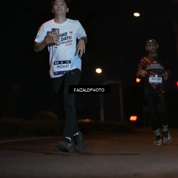 Runner Photo 7761146