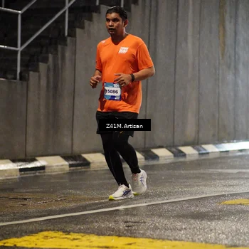 Runner Photo 7761169