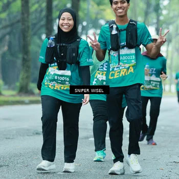 Runner Photo 7761171