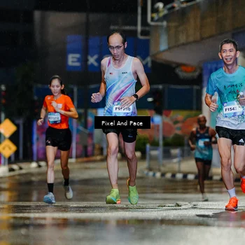 Runner Photo 7761174