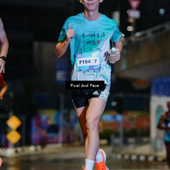 Runner Photo 7761186