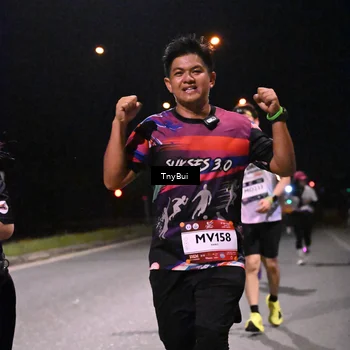 Runner Photo 7761197