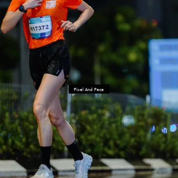Runner Photo 7761202