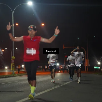 Runner Photo 7761207