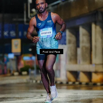 Runner Photo 7761213